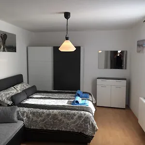 Big&beautiful Apartment